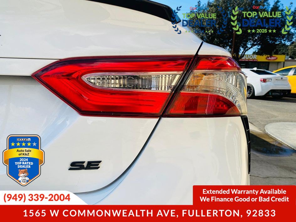 Used 2022 Toyota Camry SE FWD image 18