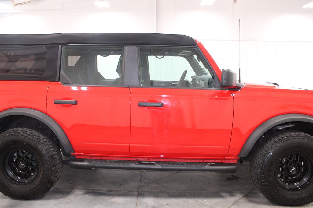 Used 2023 Ford Bronco 4-Door image 11
