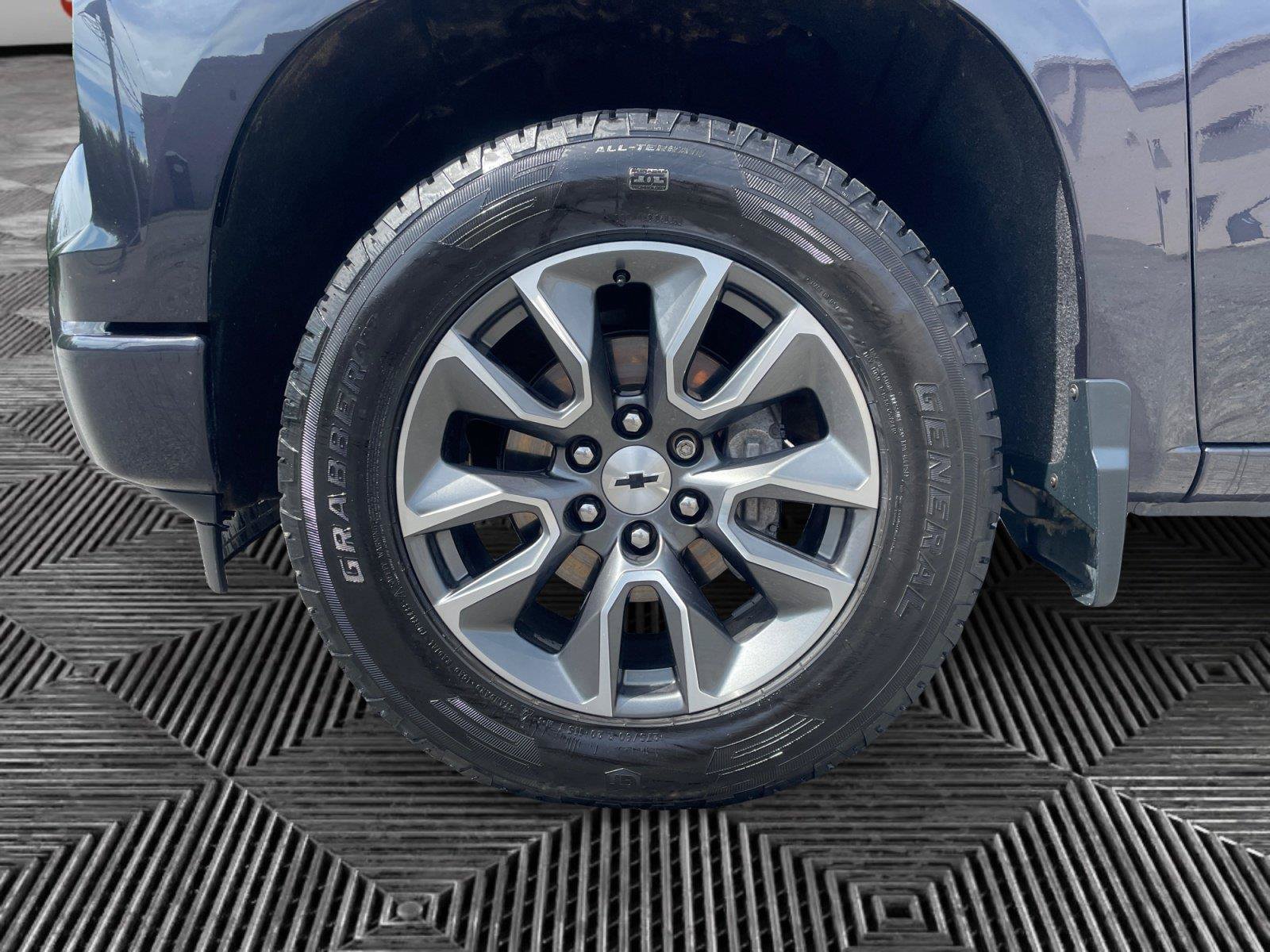 Used 2022 Chevrolet Silverado 1500 RST w/ Z71 Off-Road Package AWD/4WD image 14