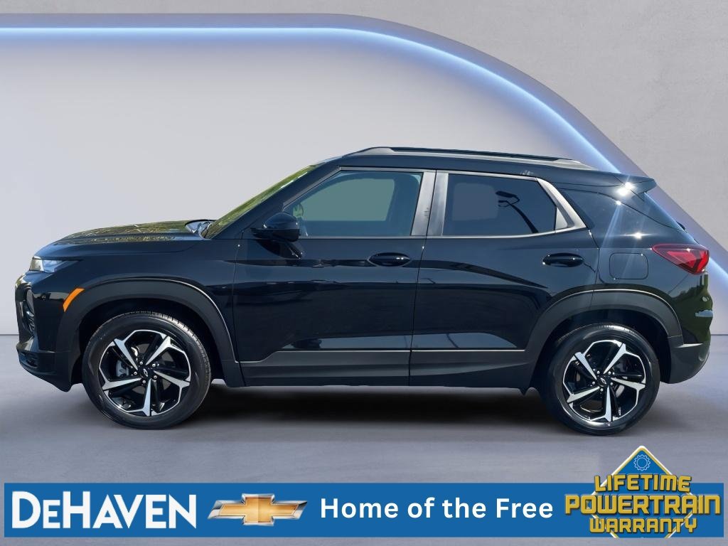 Used 2021 Chevrolet TrailBlazer RS w/ Convenience Package FWD image 3
