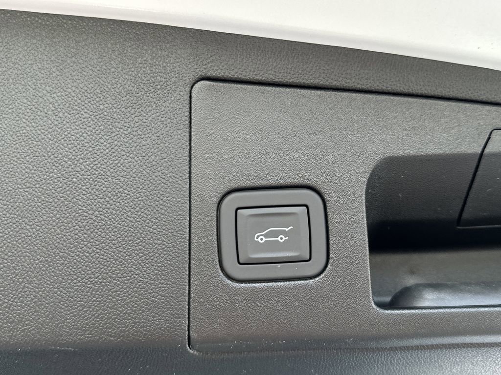 New 2026 Cadillac XT5 Premium Luxury w/ Driver Assist Package image 32