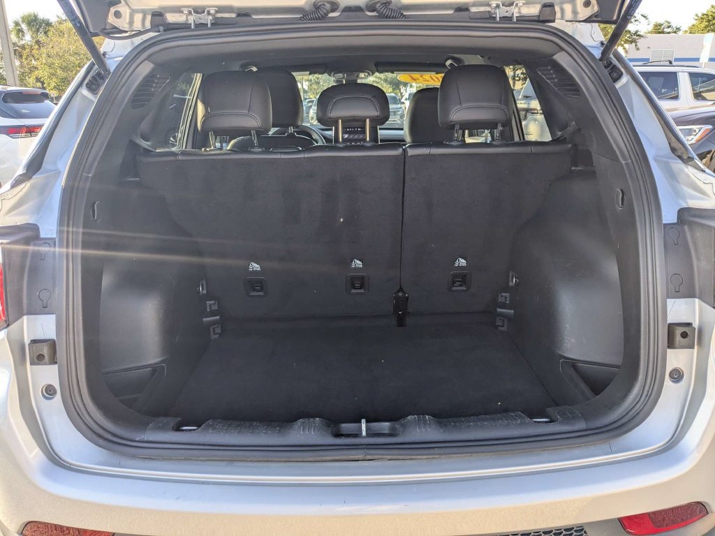 Used 2024 Jeep Compass Latitude AWD/4WD image 19