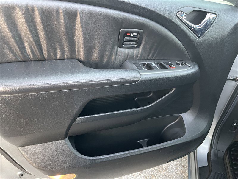 Used 2006 Honda Odyssey Touring image 9