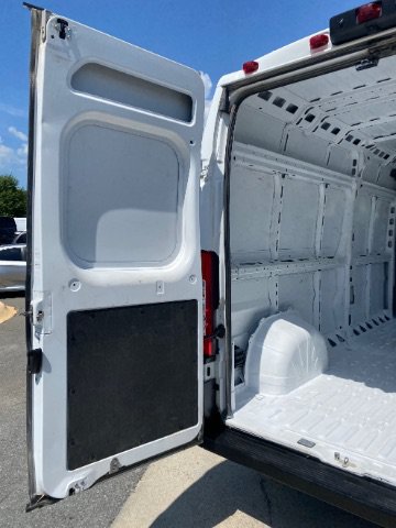 Used 2025 RAM ProMaster 3500 w/ Convenience Group FWD image 9