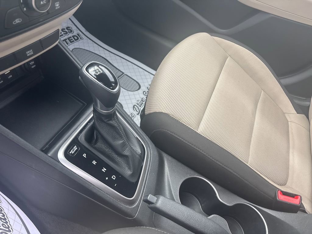 Used 2022 Hyundai Accent SEL FWD image 29