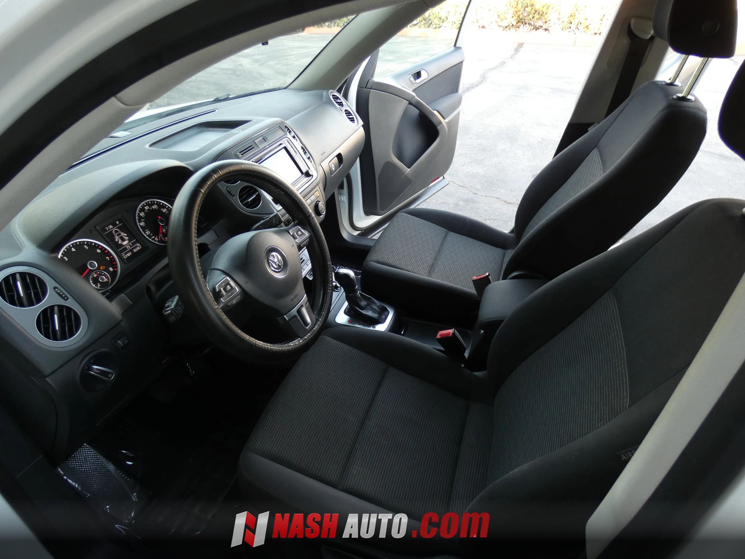 Used 2017 Volkswagen Tiguan S FWD image 43