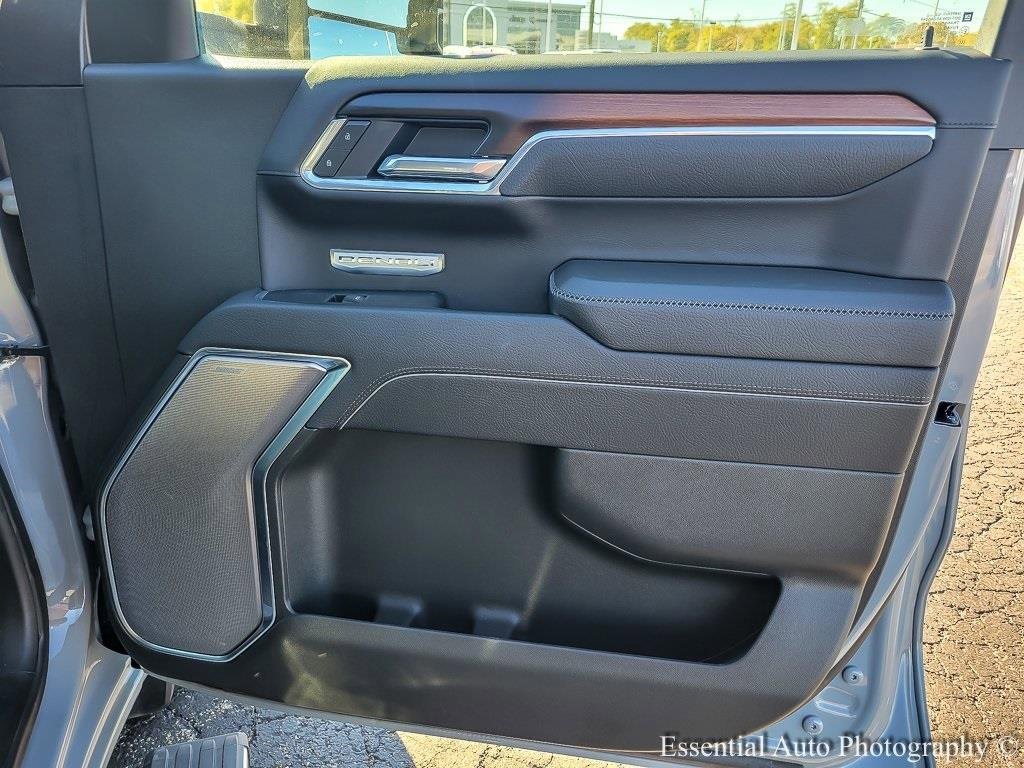 Used 2025 GMC Sierra 1500 Denali w/ Denali Reserve Package image 22