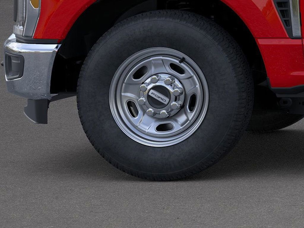 New 2026 Ford F350 XL w/ XL Chrome Package image 19