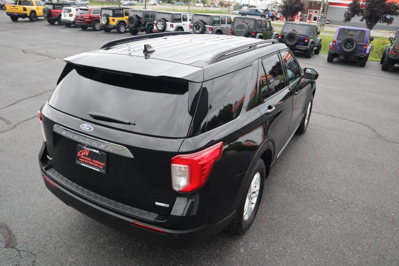Used 2020 Ford Explorer XLT AWD/4WD image 23