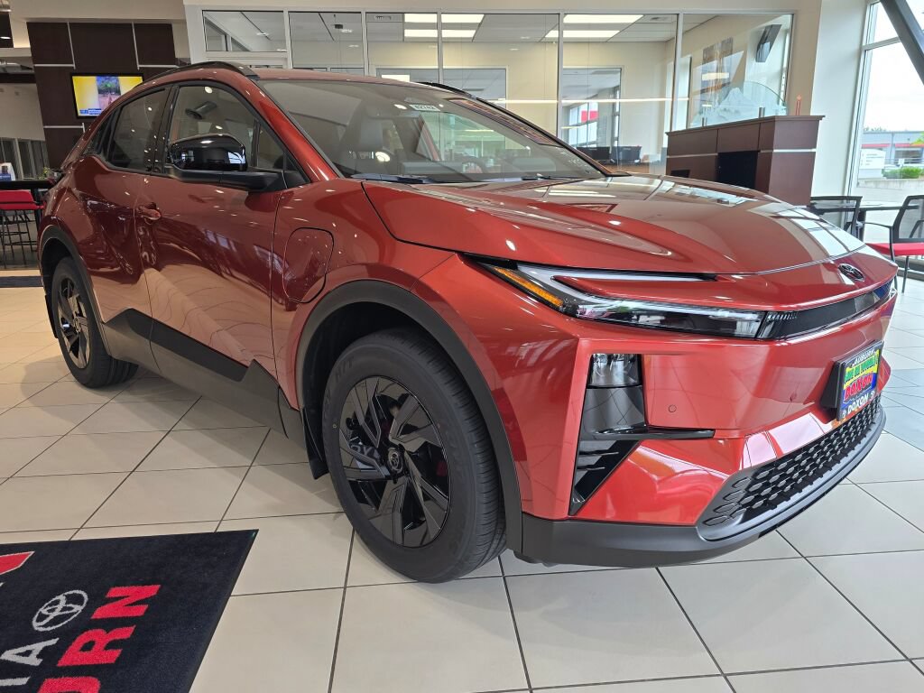 New 2026 Toyota C-HR AWD/4WD image 4