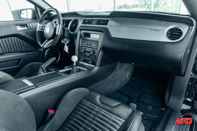 Used 2013 Ford Mustang Shelby GT500 RWD image 19
