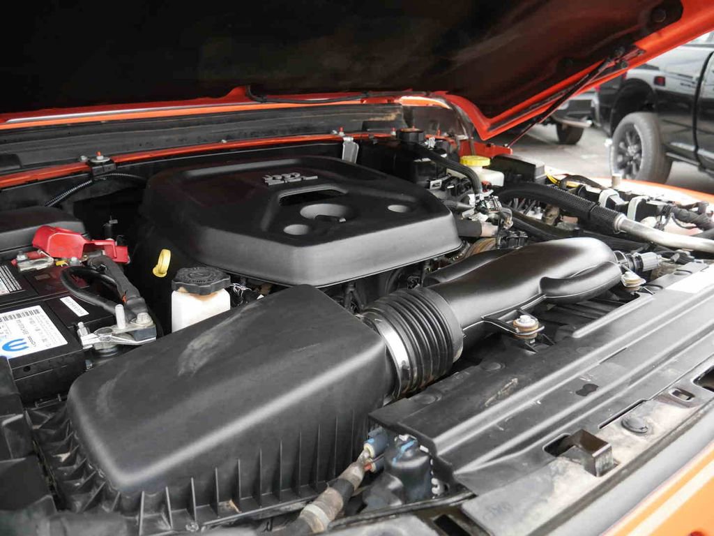 Used 2018 Jeep Wrangler Unlimited Rubicon image 15