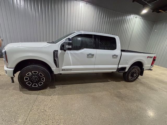 Used 2024 Ford F250 Platinum image 2