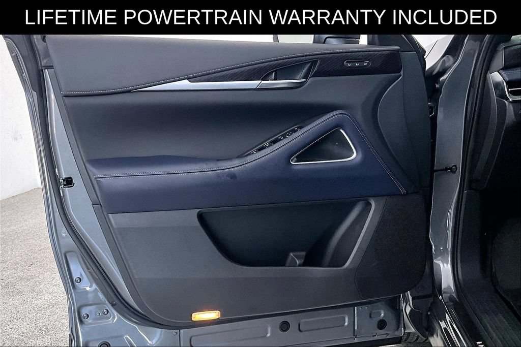 Certified 2026 INFINITI QX60 Sport w/ Dark Cargo Package AWD/4WD image 23