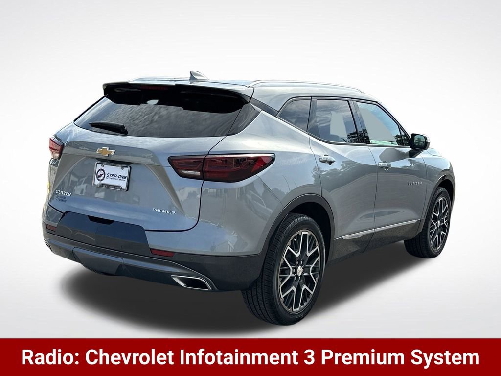 Certified 2025 Chevrolet Blazer Premier w/ LPO, Floor Liner Package image 9