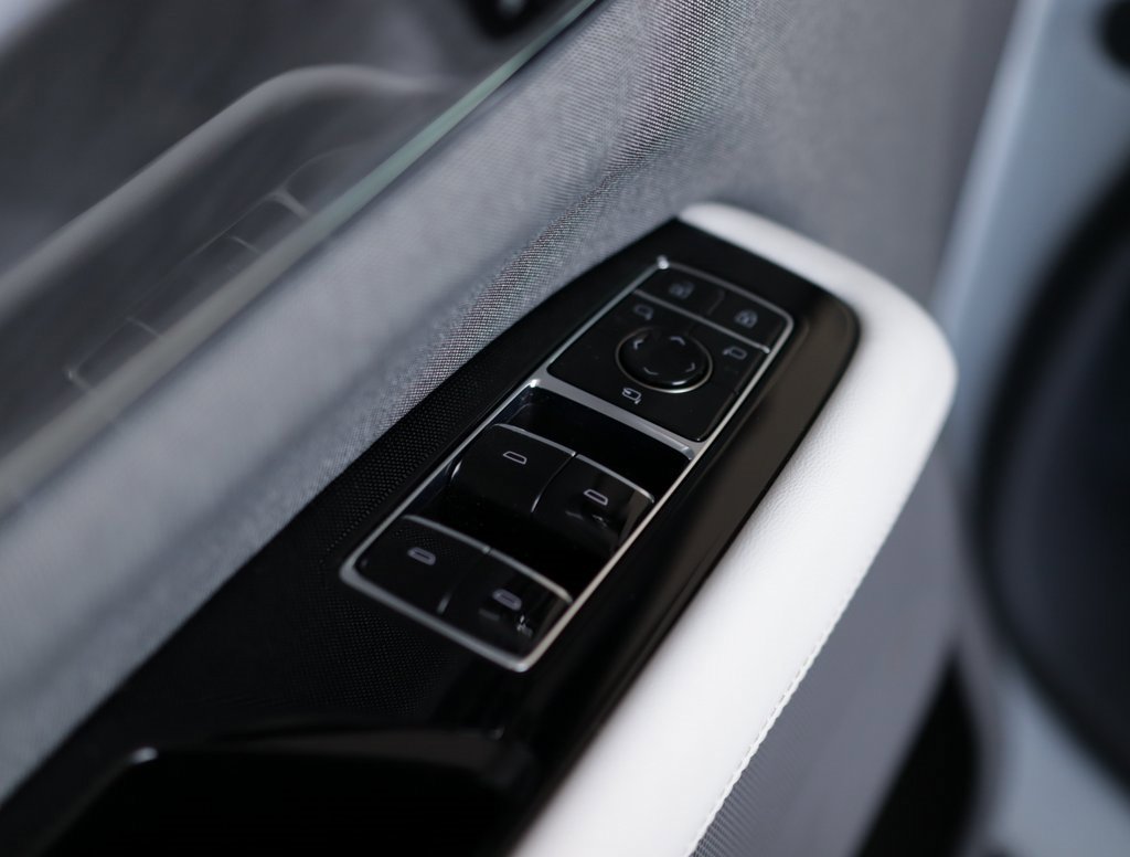 Used 2025 Cadillac Escalade IQ Sport 1 image 29