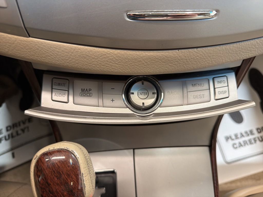 Used 2009 Toyota Avalon Limited FWD image 31