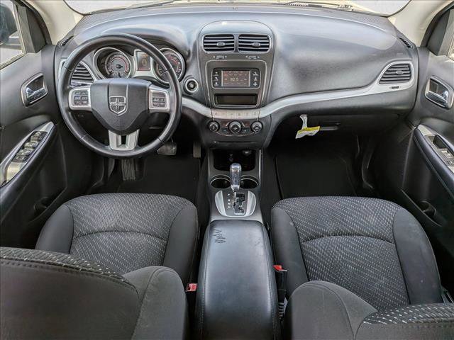 Used 2017 Dodge Journey SE w/ Flexible Seating Group FWD image 19