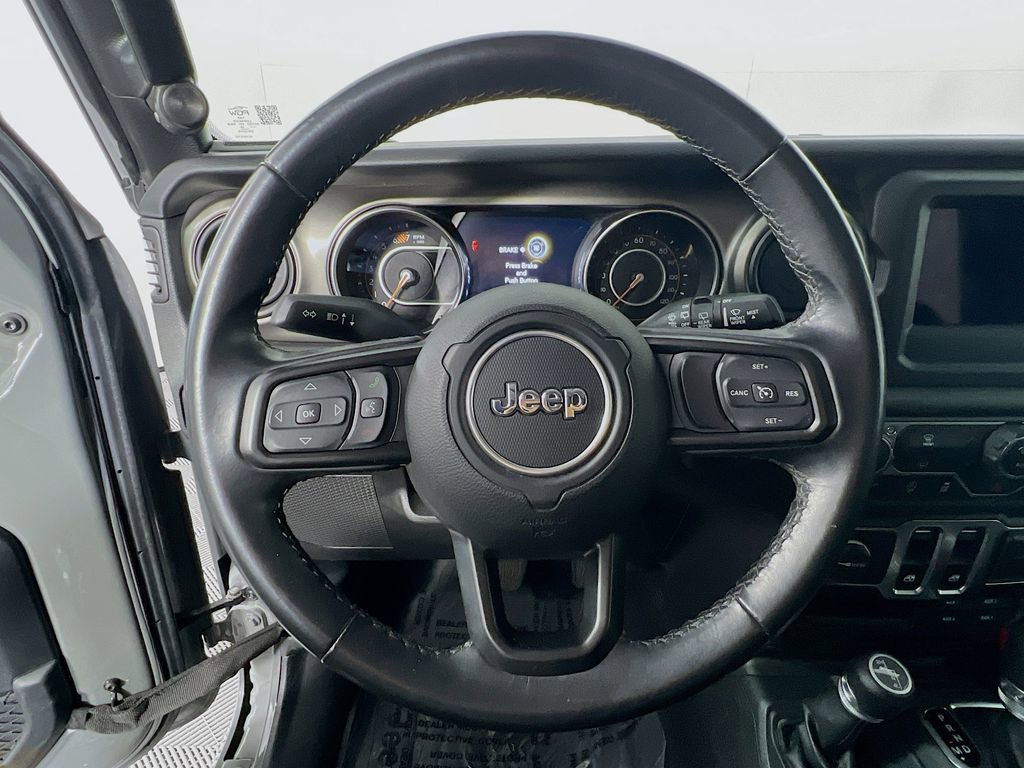 Used 2021 Jeep Wrangler Willys image 17