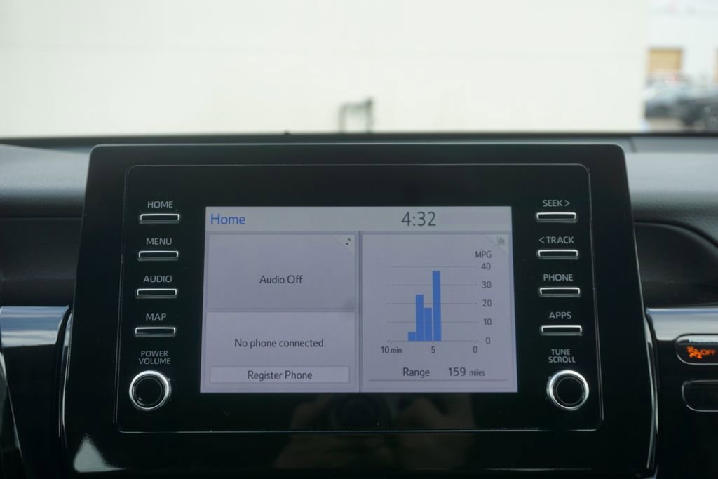 Used 2023 Toyota Camry SE image 11