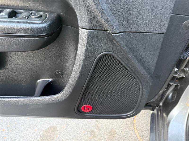 Used 2012 Chrysler 300 S w/ Luxury Group image 39