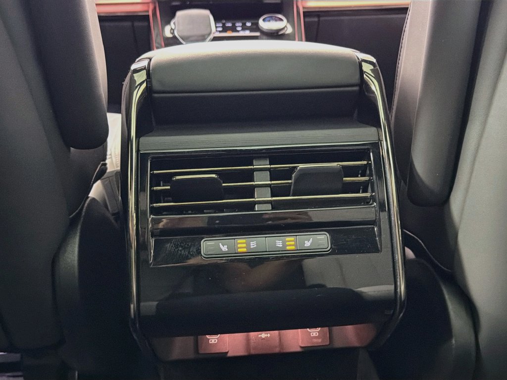 Certified 2023 Land Rover Range Rover Sport SE Dynamic AWD/4WD image 27