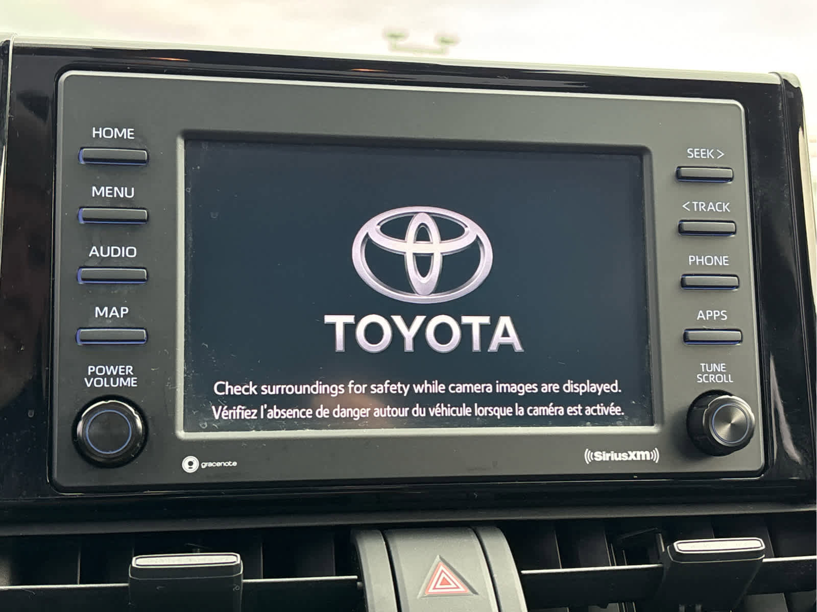 Used 2021 Toyota RAV4 XLE w/ Convenience Package image 13