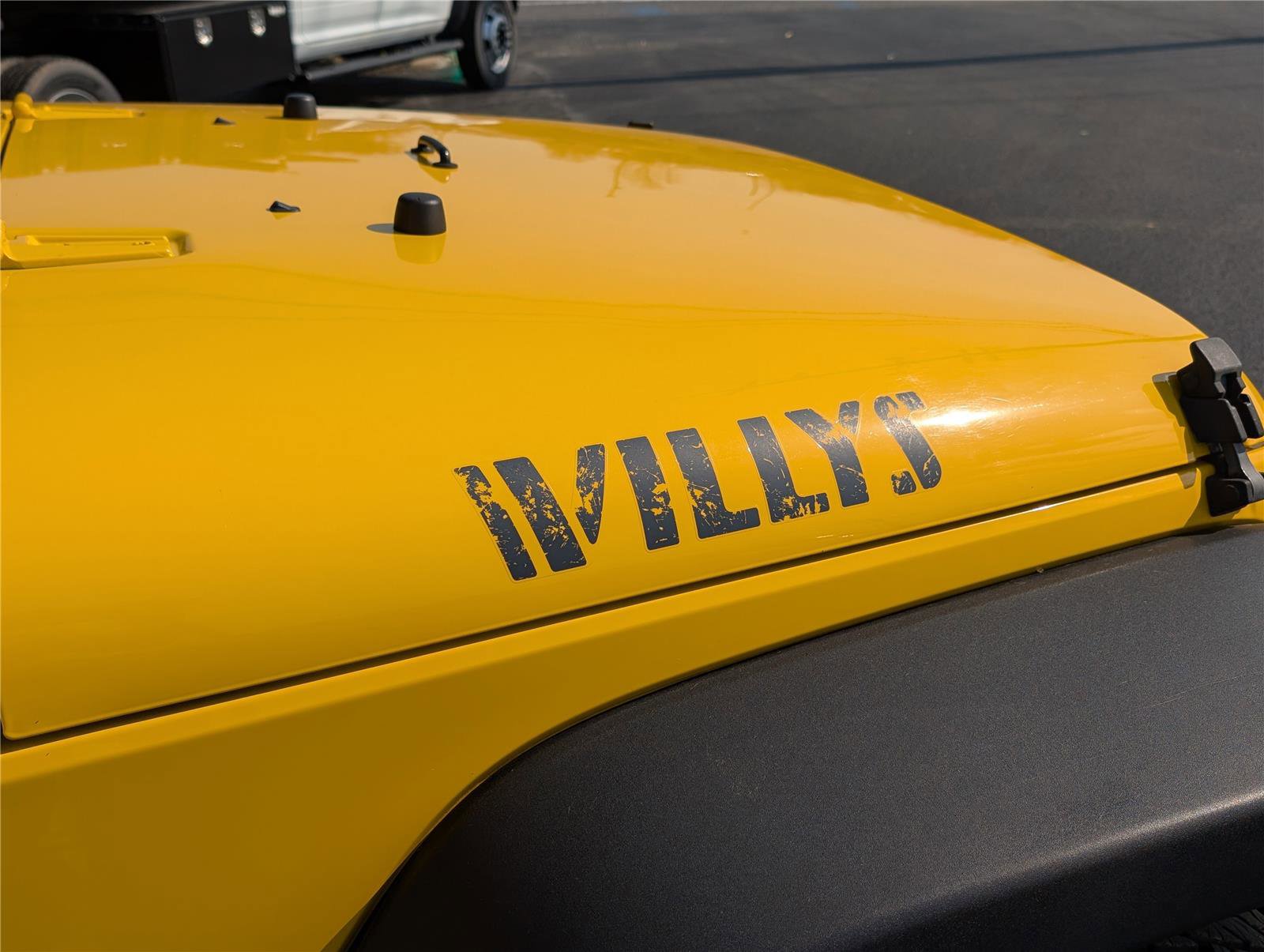 Used 2015 Jeep Wrangler Sport image 9