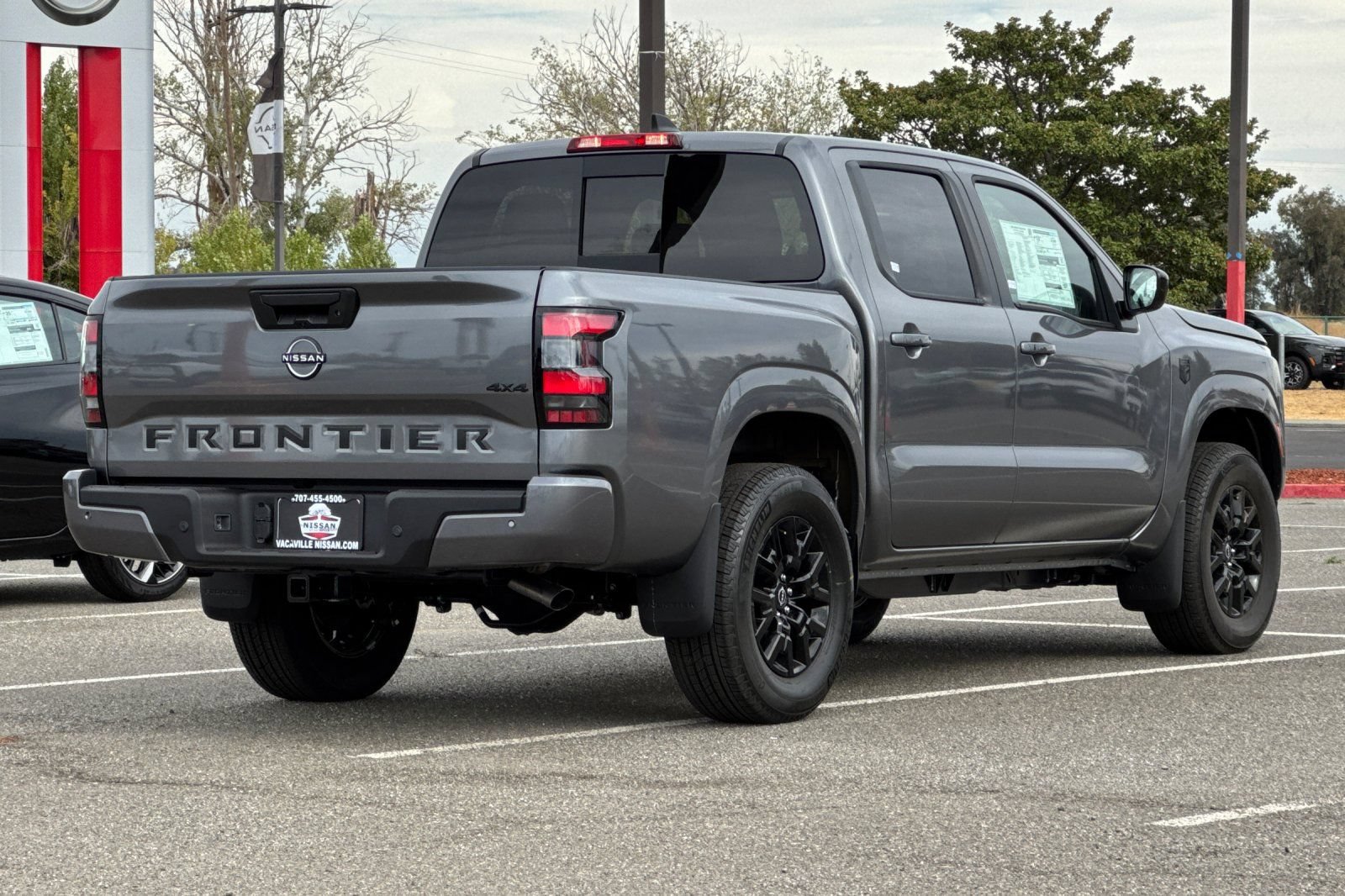New 2026 Nissan Frontier SV w/ Tow Package AWD/4WD image 5