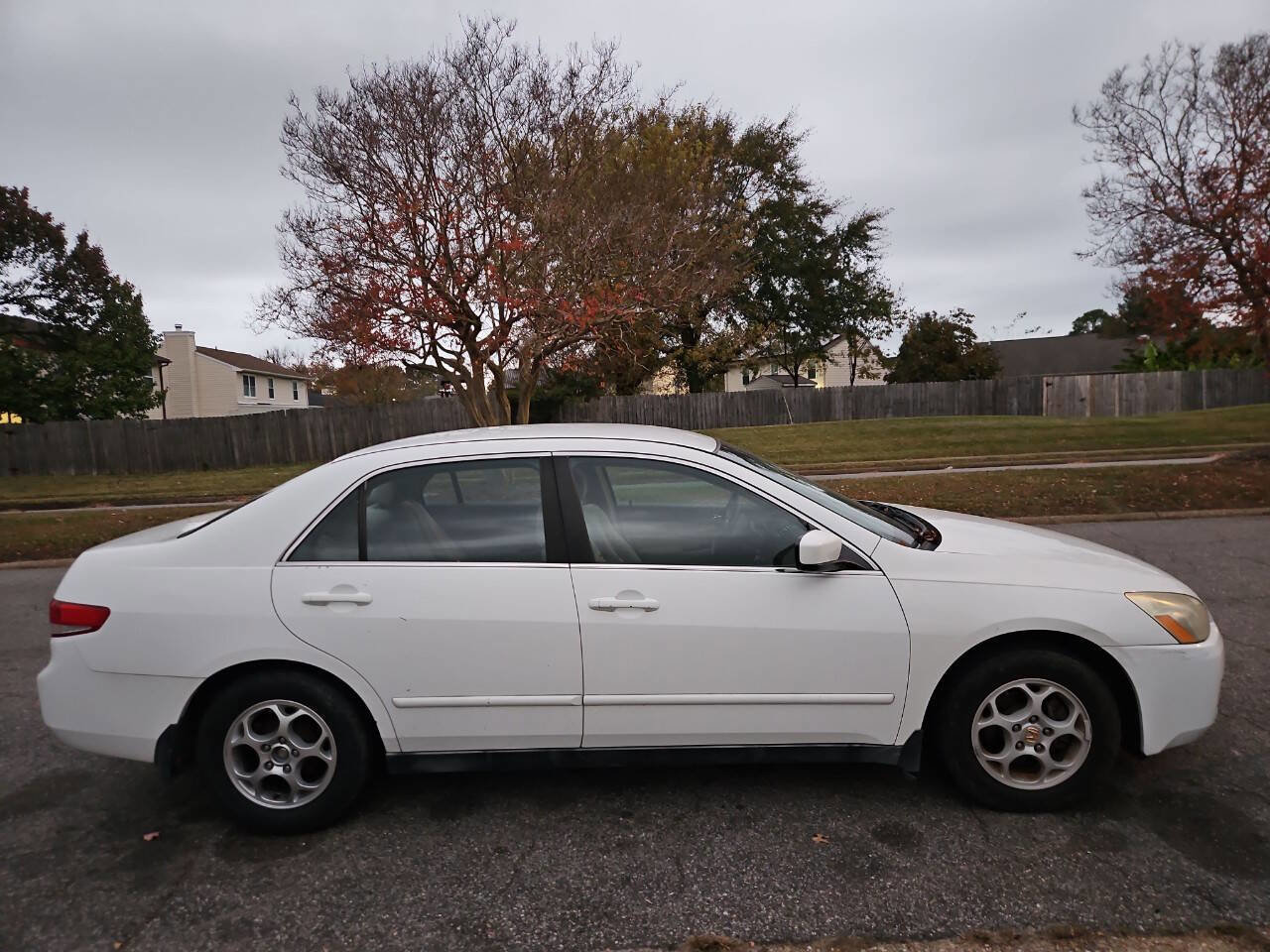 Used 2003 Honda Accord LX image 7