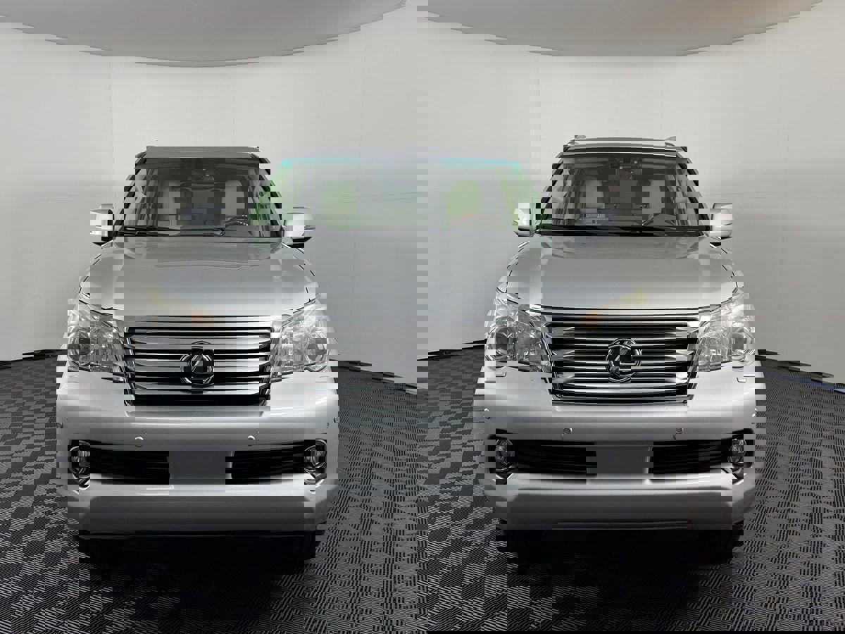 Used 2012 Lexus GX 460 Premium image 3