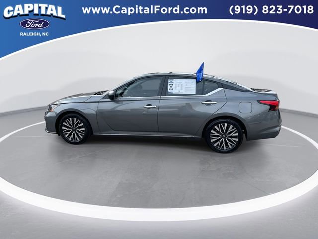 Used 2024 Nissan Altima 2.5 SV FWD image 5