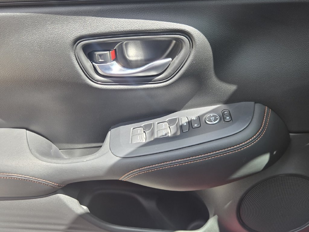 Certified 2025 Honda HR-V Sport image 26