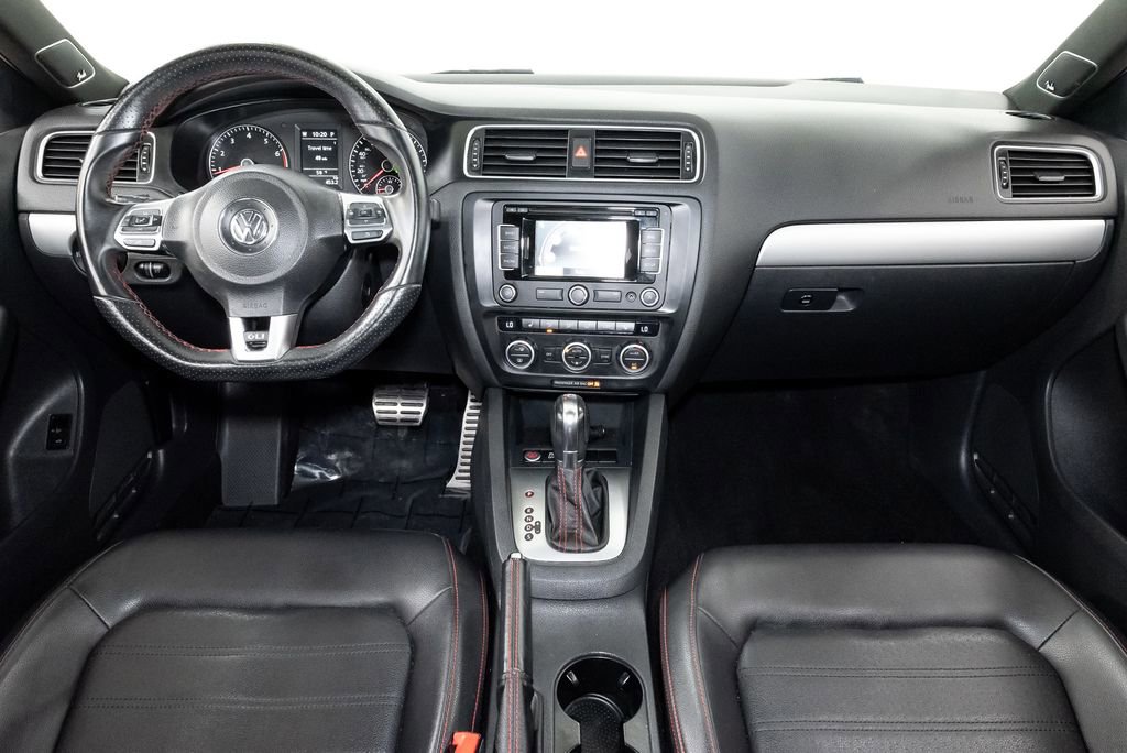 Used 2014 Volkswagen Jetta GLI Autobahn FWD image 26