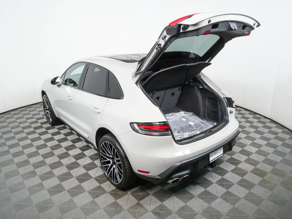 New 2026 Porsche Macan S image 33