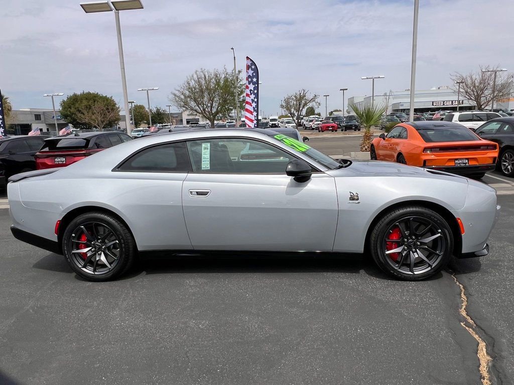 New 2024 Dodge Charger R/T Scat Pack w/ Plus Group image 7