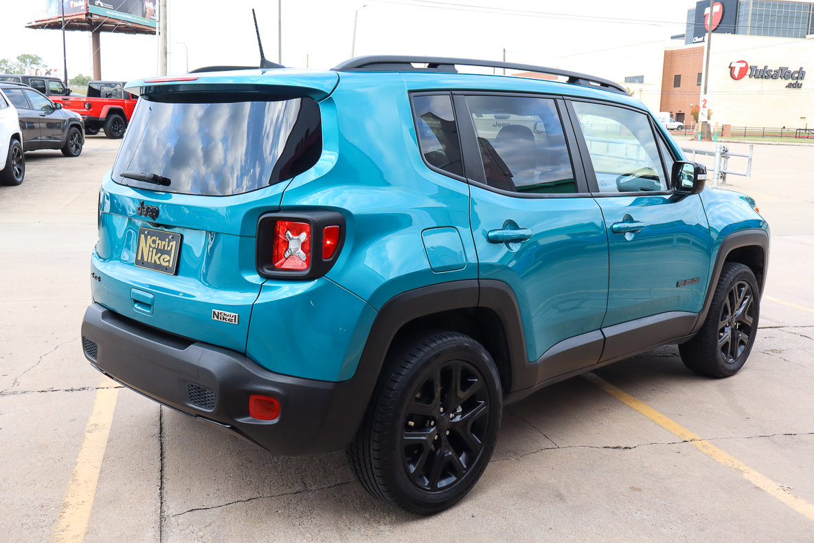 Used 2022 Jeep Renegade Altitude image 5