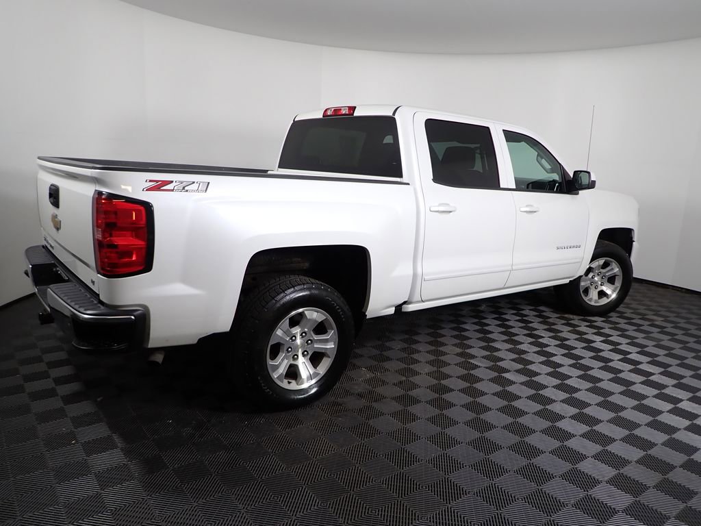 Used 2018 Chevrolet Silverado 1500 LT w/ All Star Edition image 13