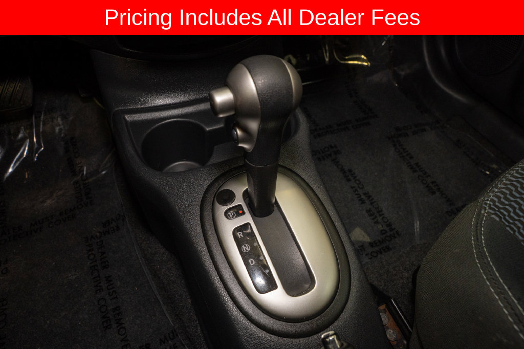 Used 2015 Nissan Versa Note SV FWD image 14