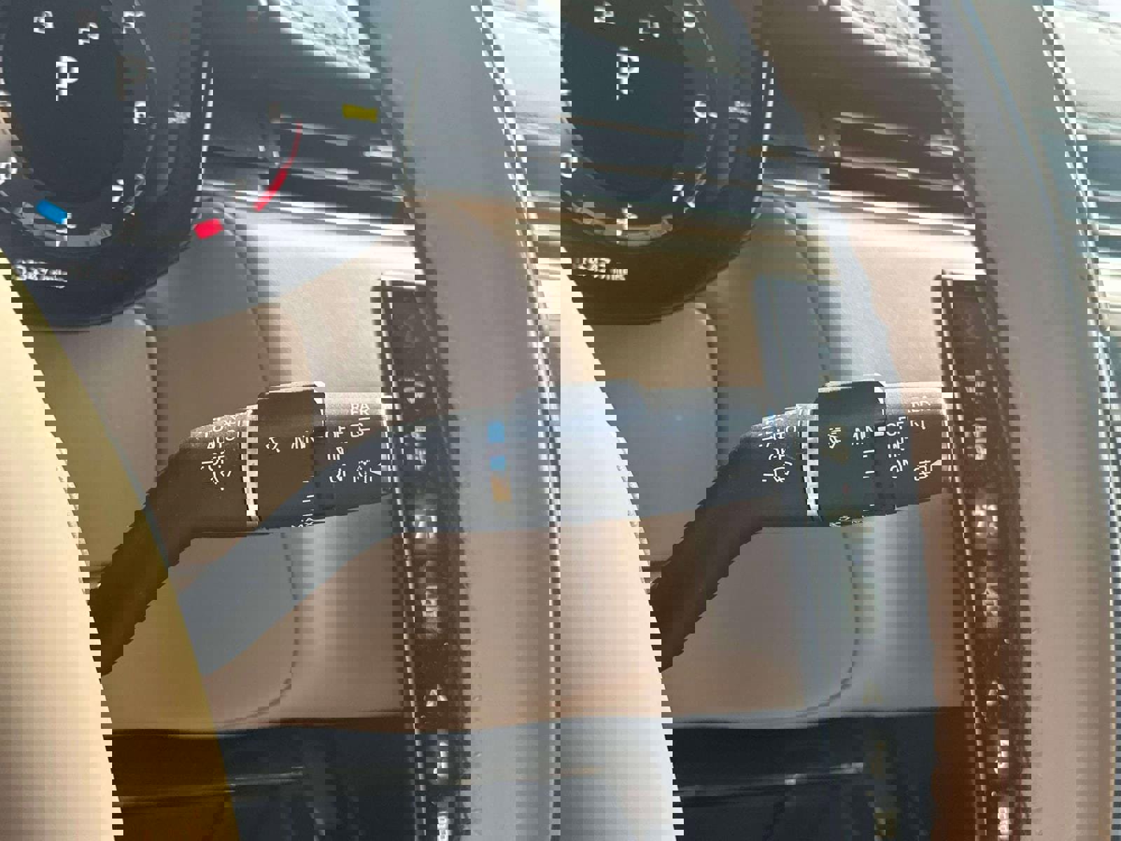 Used 2024 Land Rover Range Rover Sport Dynamic SE image 24