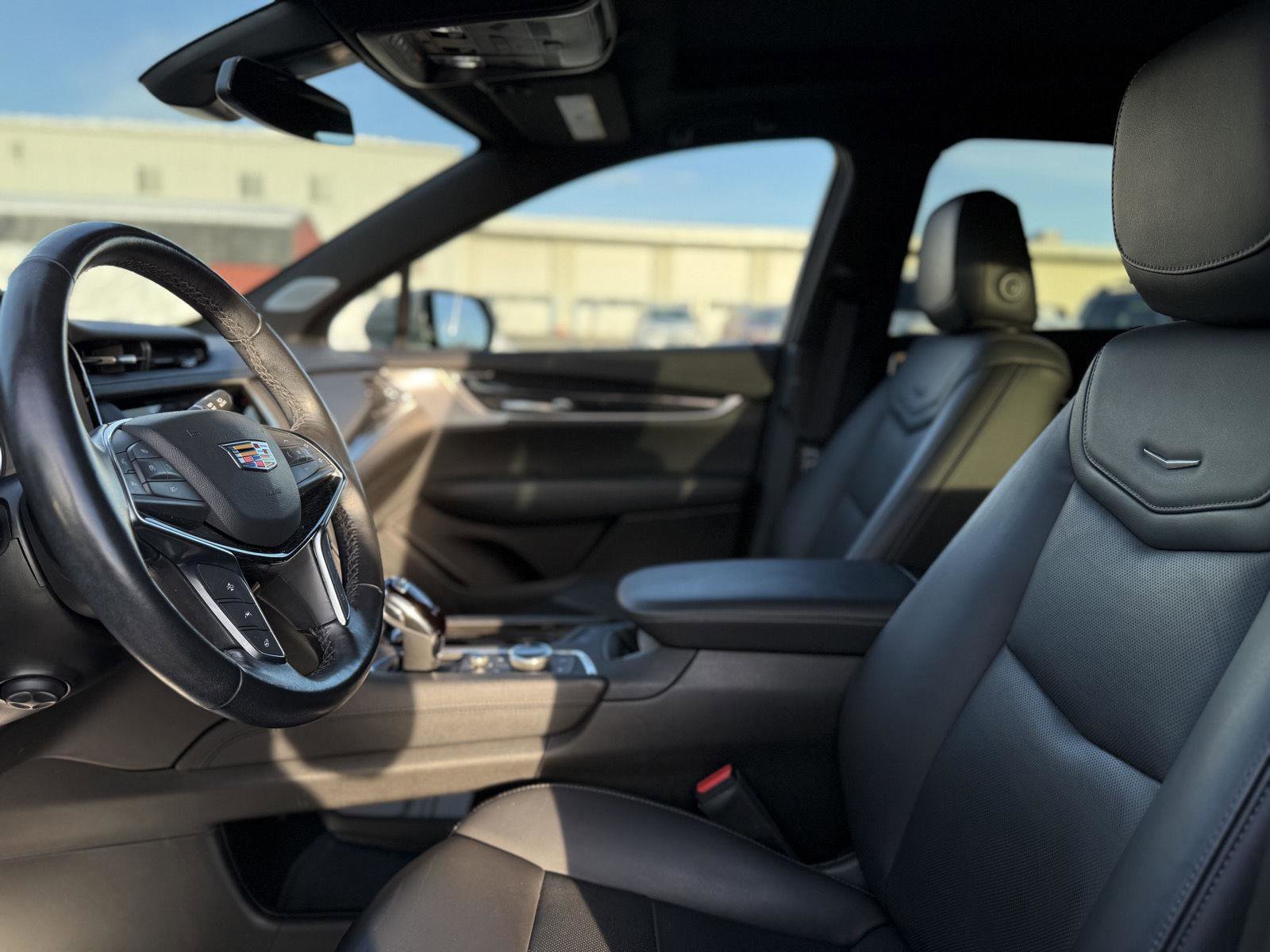 Certified 2023 Cadillac XT5 Premium Luxury image 12