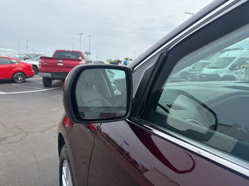 Used 2024 Ford Edge SEL w/ Convenience Package AWD/4WD image 22