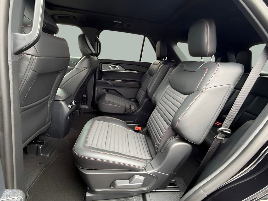 New 2026 Ford Explorer ST-Line w/ ST-Line Street Pack image 20