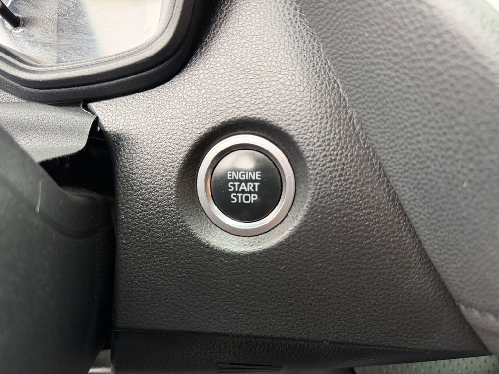 Used 2021 Toyota Corolla SE w/ SE Premium Package image 22