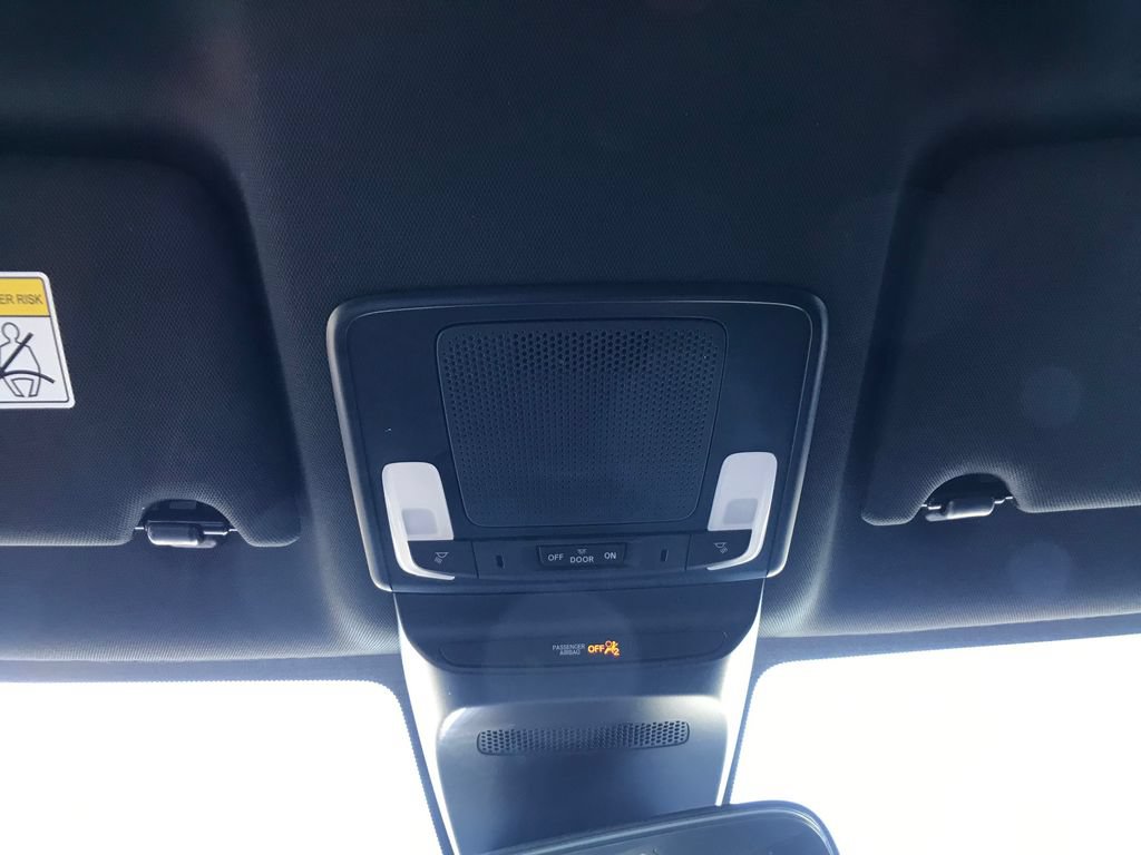 Certified 2025 Honda HR-V Sport image 25
