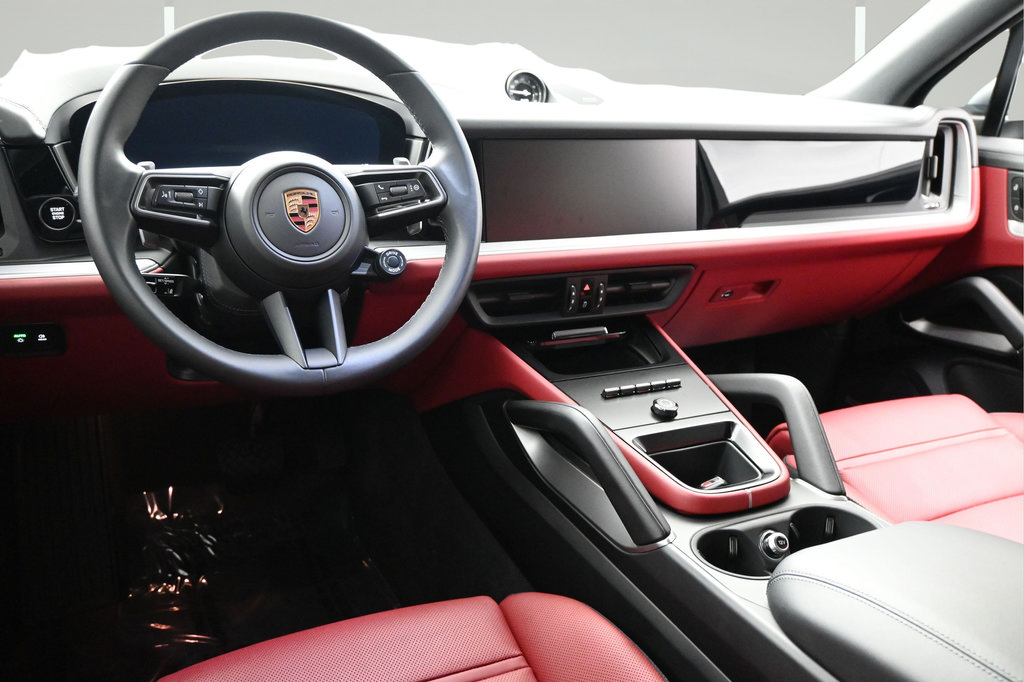 Certified 2025 Porsche Cayenne E-Hybrid AWD/4WD image 8