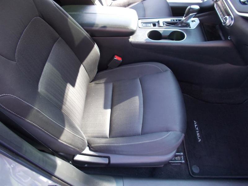 Used 2019 Nissan Altima 2.5 SV image 19