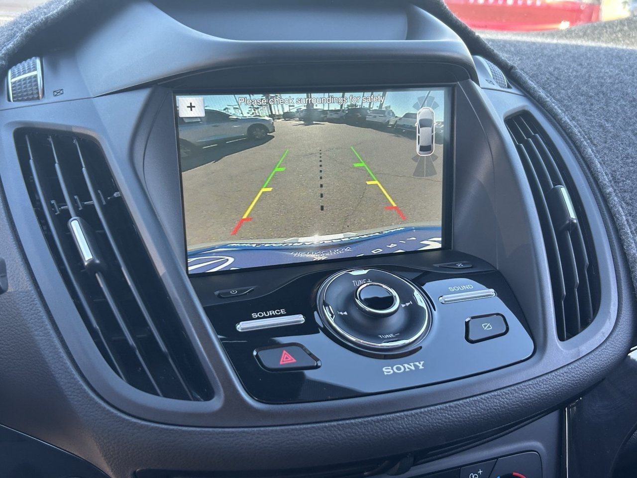 Used 2019 Ford Escape Titanium AWD/4WD image 34