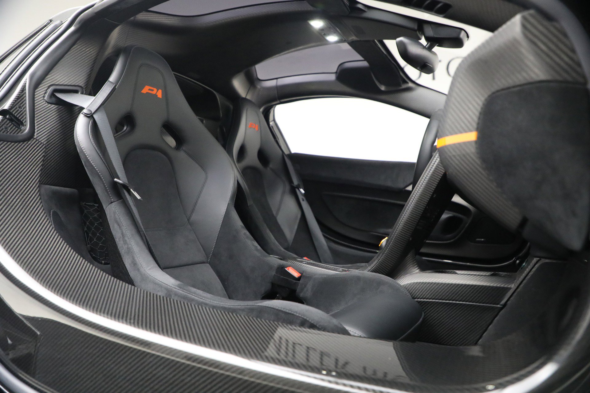 Used 2014 McLaren P1 image 24