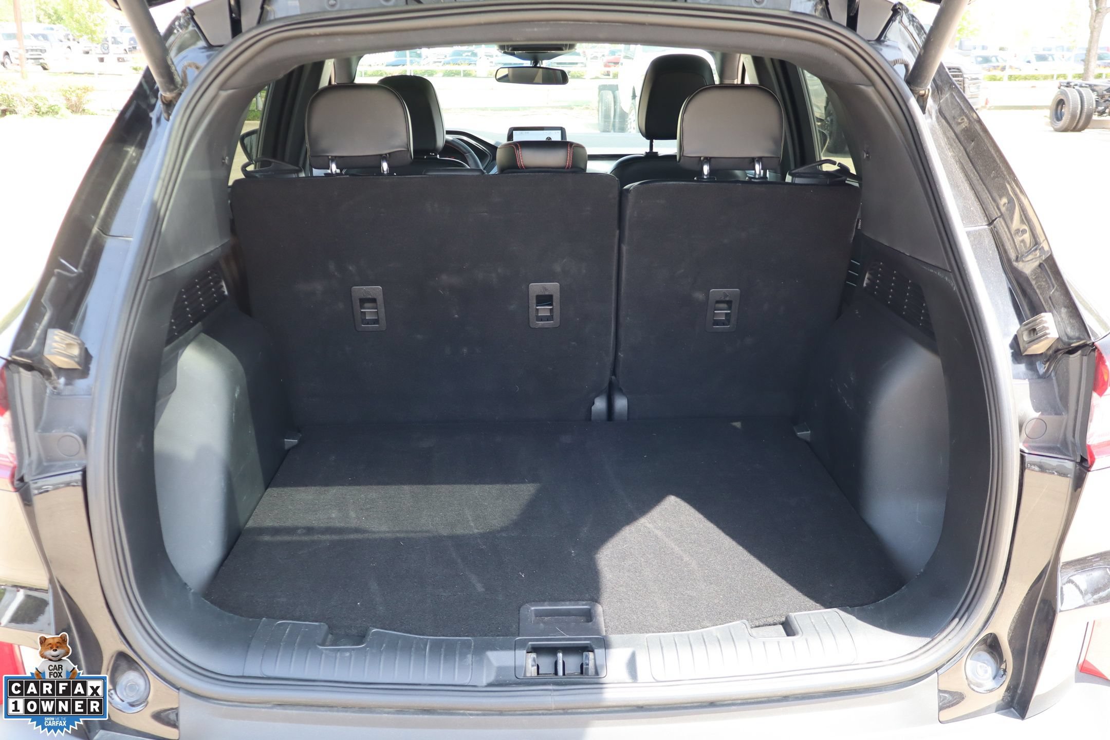Used 2025 Ford Escape ST-Line Select AWD/4WD image 26